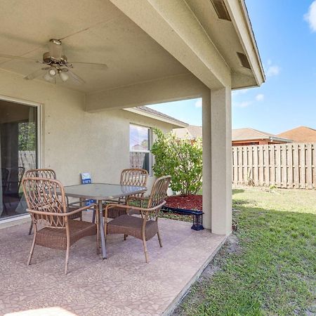 Port St Lucie Home With Above-Ground Pool And Grill Carlton Zewnętrze zdjęcie