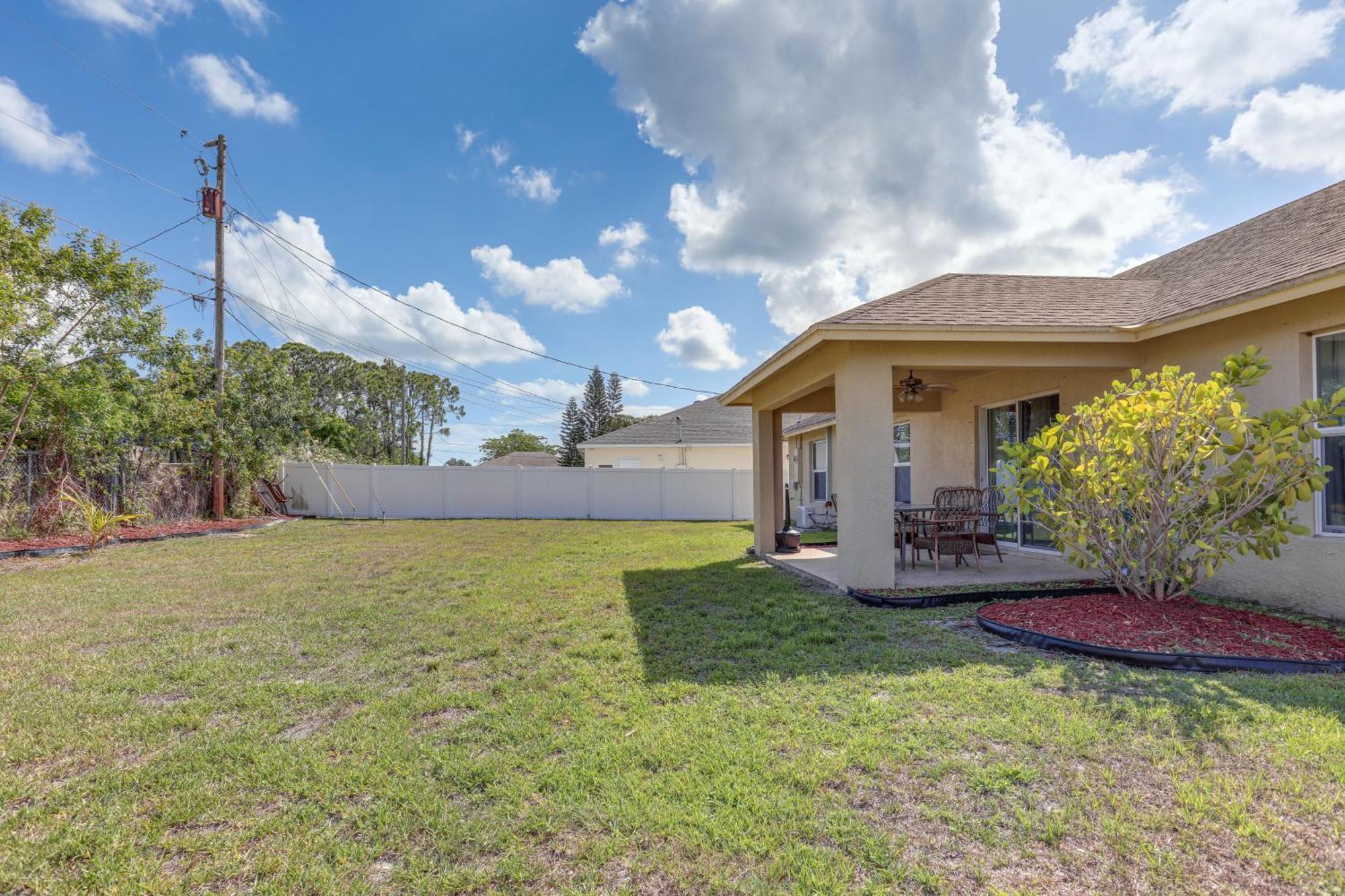 Port St Lucie Home With Above-Ground Pool And Grill Carlton Zewnętrze zdjęcie